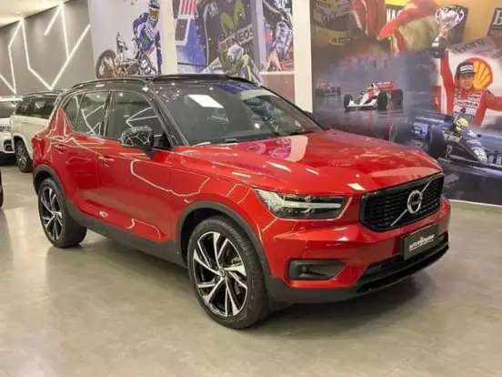 VOLVO-XC40-2.0 T5 GASOLINA R-DESIGN AWD GEARTRONIC VOLVO-XC40-2018