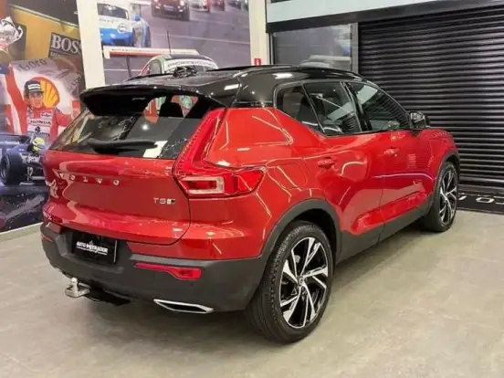 VOLVO-XC40-2.0 T5 GASOLINA R-DESIGN AWD GEARTRONIC VOLVO-XC40-2018