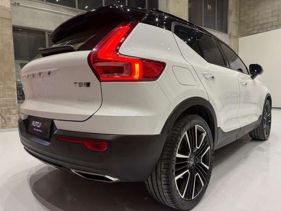VOLVO-XC40-2.0 T5 GASOLINA EDIÇÃO ESPECIAL AWD GEARTRONIC VOLVO-XC40-2019