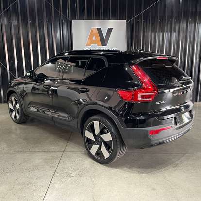 VOLVO-XC40-P8 RECHARGE TWIN ELECTRIC ULTIMATE AWD VOLVO-XC40-2022