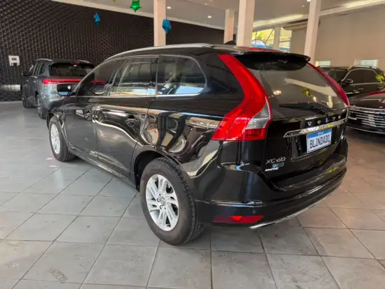 VOLVO-XC60-2.0 T5 KINETIC GASOLINA 4P AUTOMÁTICO VOLVO-XC60-2015