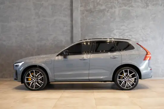 VOLVO-XC60-2.0 T8 RECHARGE POLESTAR ENGINEERED AWD GEARTRONIC VOLVO-XC60-2023