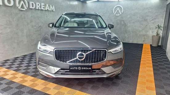 VOLVO-XC60-2.0 D5 DIESEL MOMENTUM AWD GEARTRONIC VOLVO-XC60-2019