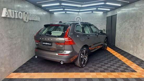 VOLVO-XC60-2019
