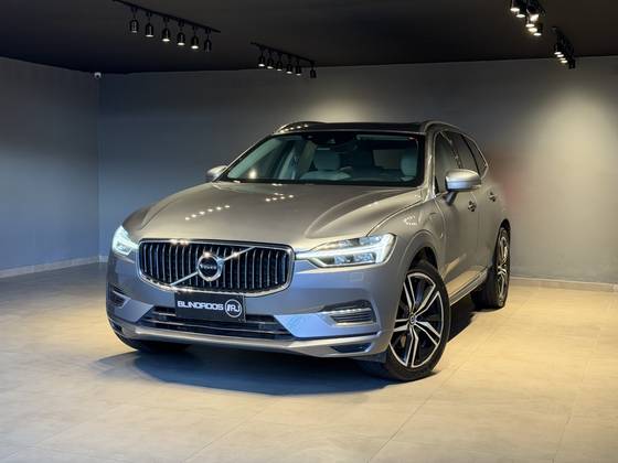 VOLVO XC60 2.0 T8 HYBRID INSCRIPTION AWD GEARTRONIC