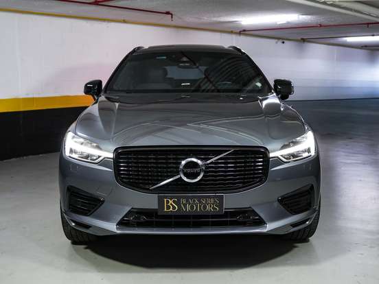 VOLVO-XC60-2021