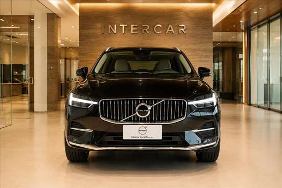 VOLVO-XC60-2025