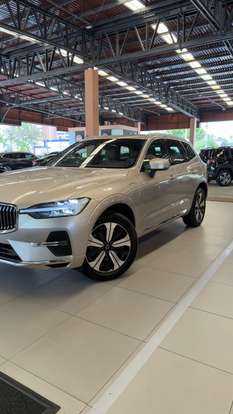 VOLVO-XC60-2022