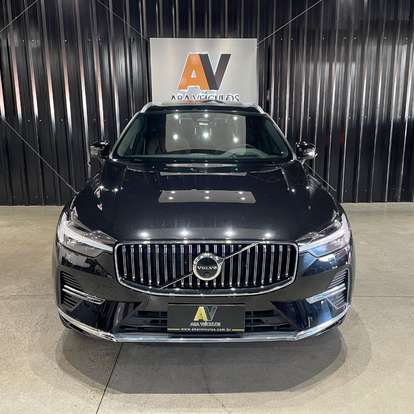 VOLVO-XC60-2022