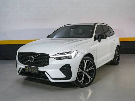 VOLVO XC60 2.0 T8 RECHARGE ULTIMATE DARK AWD GEARTRONIC