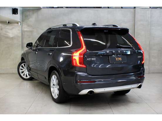 VOLVO-XC90-2.0 D5 DIESEL MOMENTUM AWD GEARTRONIC VOLVO-XC90-2016