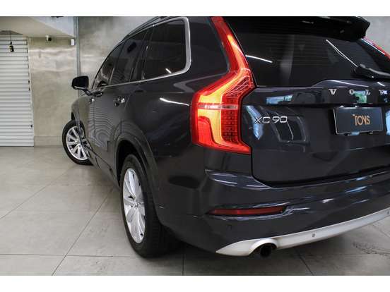 VOLVO-XC90-2.0 D5 DIESEL MOMENTUM AWD GEARTRONIC VOLVO-XC90-2016