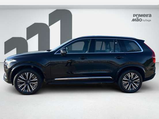 VOLVO-XC90-2021