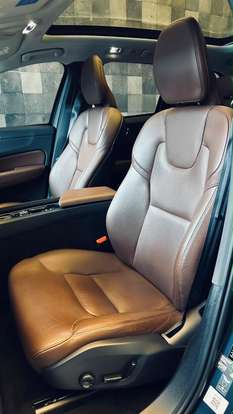 VOLVO-XC60-2019