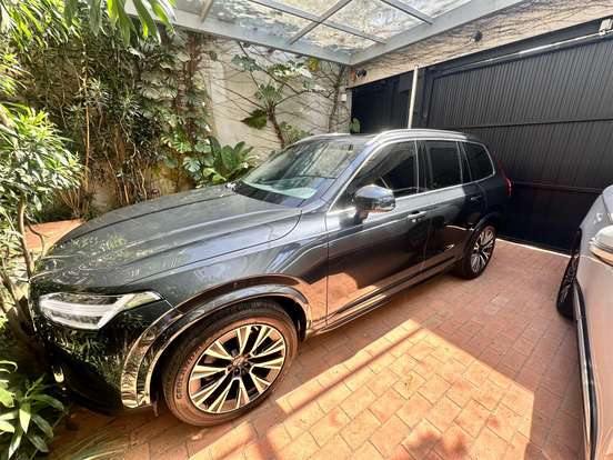 VOLVO-XC90-2.0 T6 GASOLINA MOMENTUM AWD GEARTRONIC VOLVO-XC90-2020