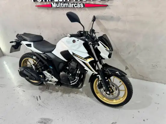 YAMAHA-FZ25 FAZER CONNECTED ABS YAMAHA-FZ25 FAZER CONNECTED ABS-2025