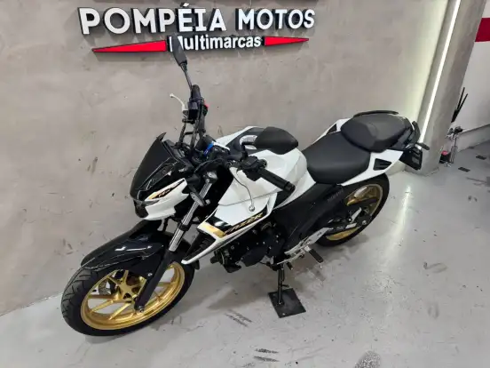 YAMAHA-FZ25 FAZER CONNECTED ABS-2025
