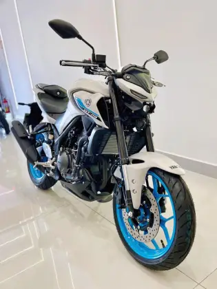 YAMAHA MT-03 CONNECTED ABS YAMAHA MT-03 CONNECTED ABS