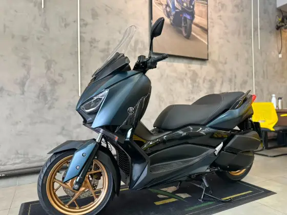YAMAHA XMAX ABS 