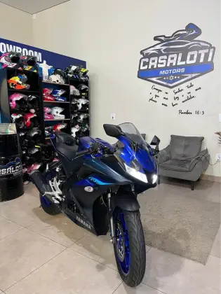 YAMAHA YZF R15 YAMAHA YZF R15
