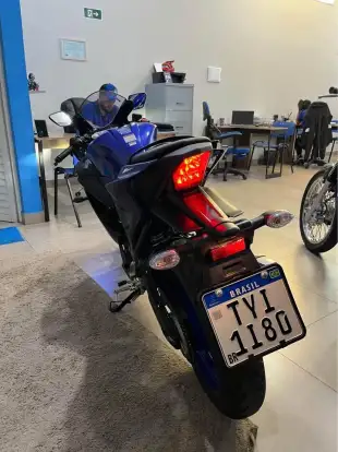 YAMAHA-YZF R15 YAMAHA-YZF R15-2025