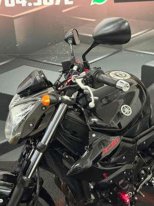 YAMAHA-XJ6 N-2012