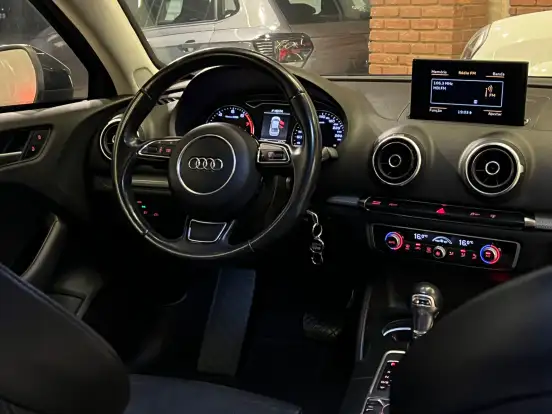 AUDI-A3-1.8 TFSI SEDAN AMBITION 16V 180CV GASOLINA 4P AUTOMÁTICO AUDI-A3-2014