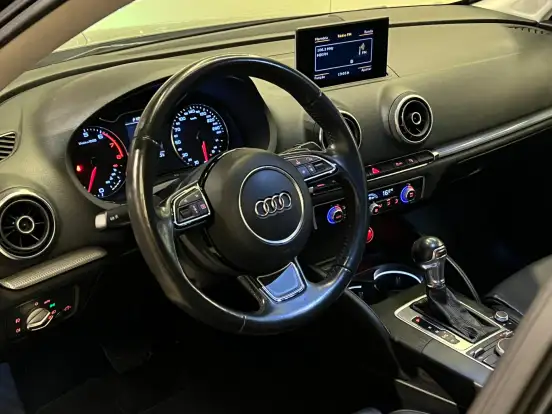 AUDI-A3-1.8 TFSI SEDAN AMBITION 16V 180CV GASOLINA 4P AUTOMÁTICO AUDI-A3-2014