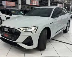 AUDI E-TRON ELÉTRICO SPORTBACK S QUATTRO AUDI E-TRON ELÉTRICO SPORTBACK S QUATTRO
