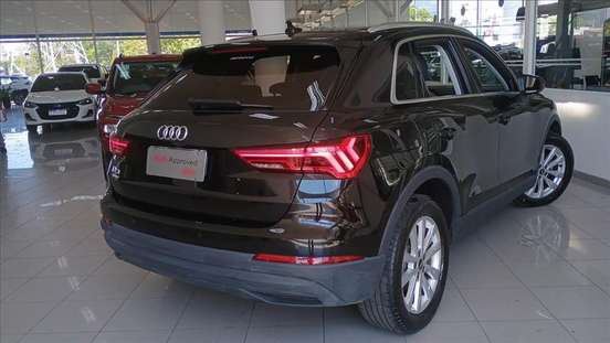AUDI-Q3-2020