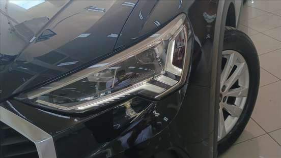 AUDI-Q3-2020