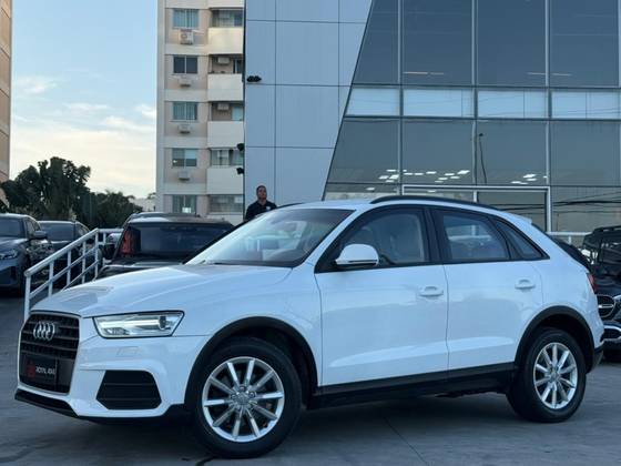 AUDI Q3 1.4 TFSI ATTRACTION GASOLINA 4P S TRONIC