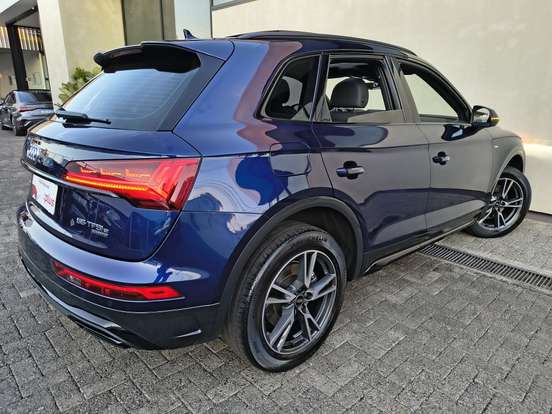 AUDI-Q5-2.0 55 TFSIE PHEV PERFORMANCE BLACK QUATTRO S TRONIC AUDI-Q5-2023