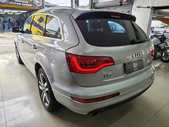 AUDI-Q7-4.2 FSI QUATTRO V8 32V GASOLINA 4P TIPTRONIC AUDI-Q7-2010