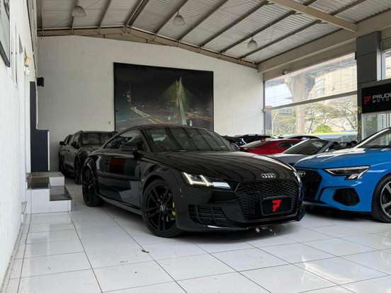AUDI-TT-2015