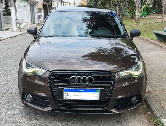 AUDI-A1-2011