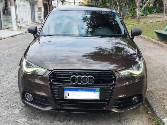 AUDI-A1-1.4 TFSI ATTRACTION 16V 122CV GASOLINA 2P AUTOMÁTICO AUDI-A1-2011