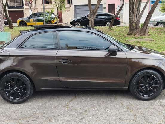 AUDI-A1-1.4 TFSI ATTRACTION 16V 122CV GASOLINA 2P AUTOMÁTICO AUDI-A1-2011