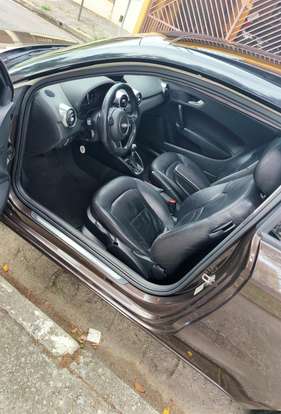 AUDI-A1-2011