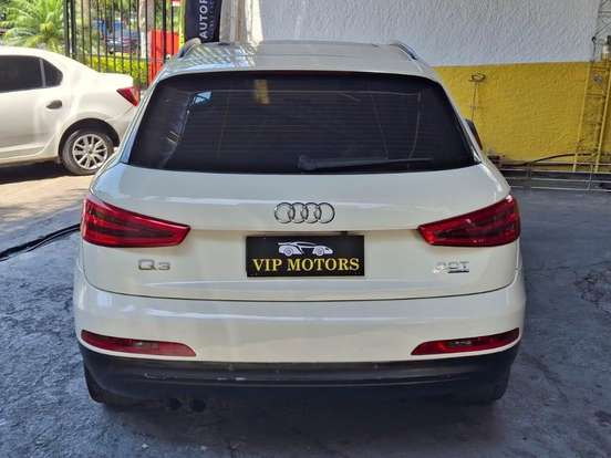 AUDI-Q3-2.0 TFSI AMBIENTE QUATTRO 4P GASOLINA S TRONIC AUDI-Q3-2012
