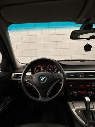 BMW-320i-2.0 16V GASOLINA 4P AUTOMÁTICO BMW-320i-2007