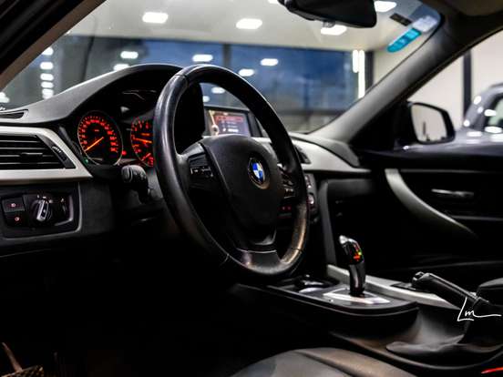 BMW-320i-2.0 GP 16V TURBO ACTIVE FLEX 4P AUTOMÁTICO BMW-320i-2013