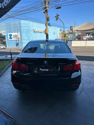 BMW-320i-2015