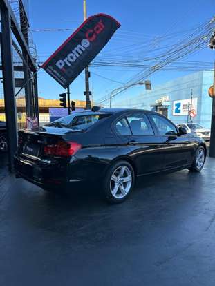 BMW-320i-2015