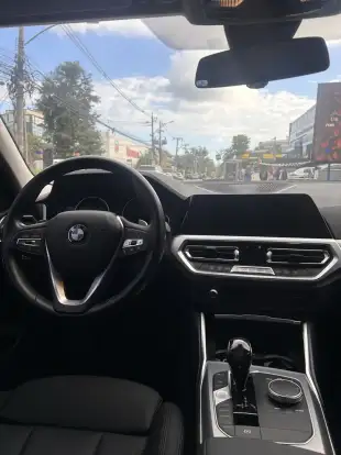 BMW-330i-2019