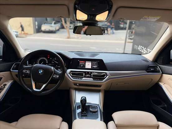 BMW-330i-2.0 16V TURBO GASOLINA SPORT AUTOMÁTICO BMW-330i-2019