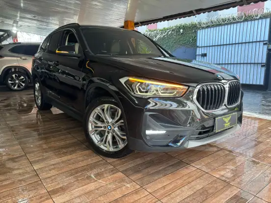 BMW-X1-2.0 16V TURBO ACTIVEFLEX SDRIVE20I 4P AUTOMÁTICO BMW-X1-2019