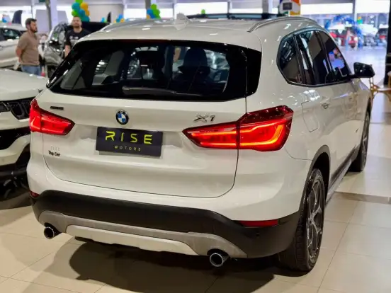 BMW-X1-2016