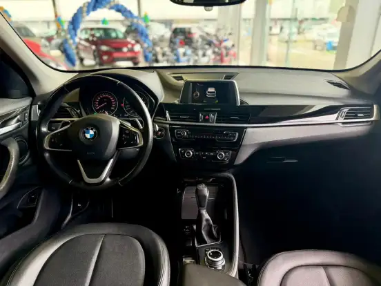BMW-X1-2.0 16V TURBO GASOLINA SDRIVE20I X-LINE 4P AUTOMÁTICO BMW-X1-2016