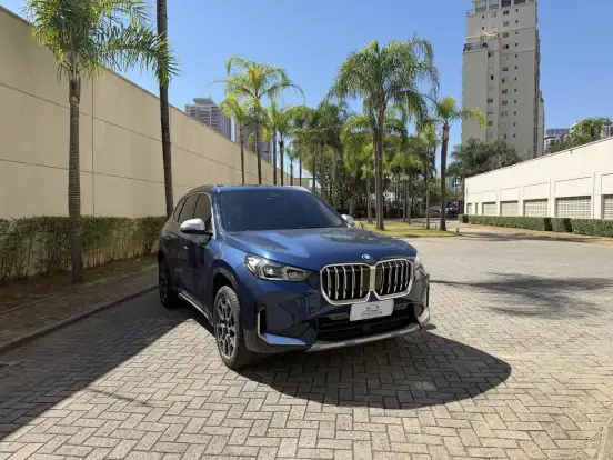 BMW-X1-2024
